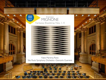 A imagem mostra a capa do CD sobreposta à uma imagem do palco da Sala São Paulo.