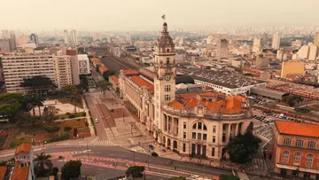 A imagem mostra a visão área da Sala São Paulo.