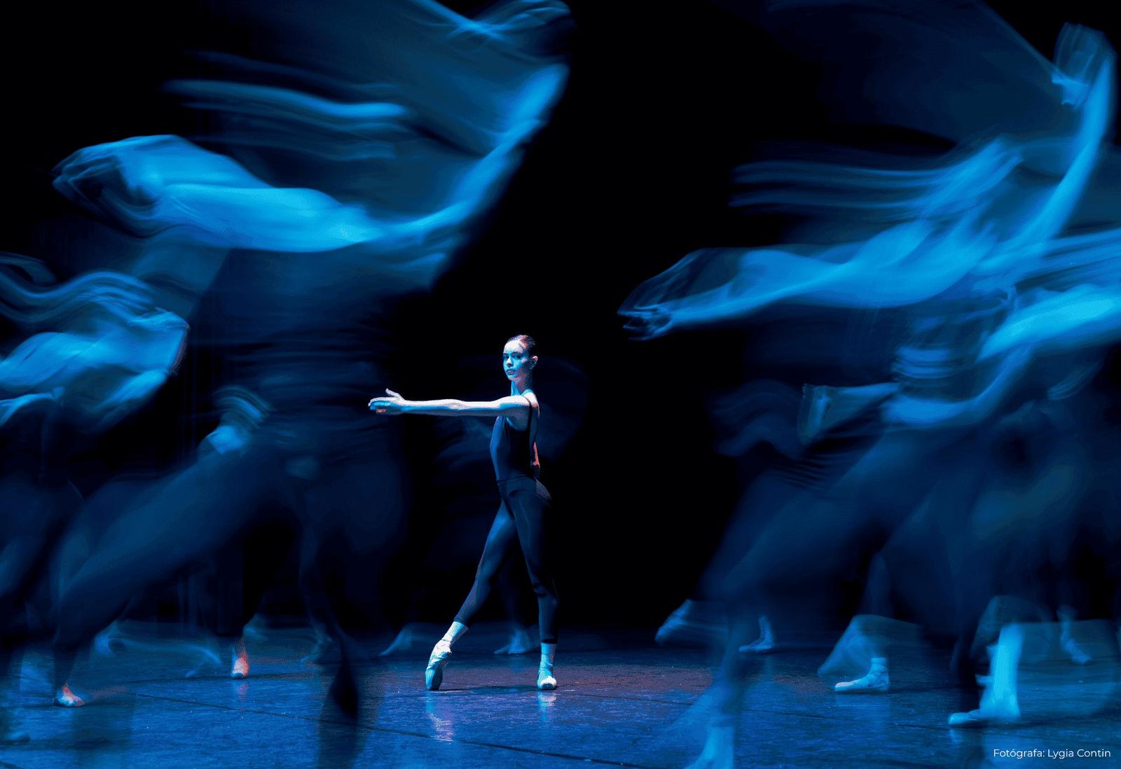 Em Vortex Concerto | Cia. Ballet Paraisópolis em
